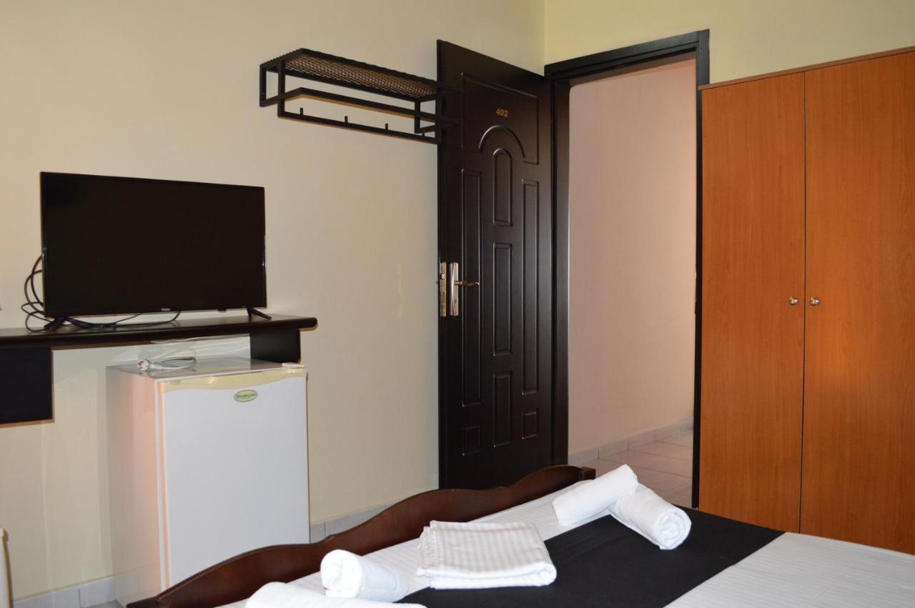Jericho Rooms Sarandë Buitenkant foto